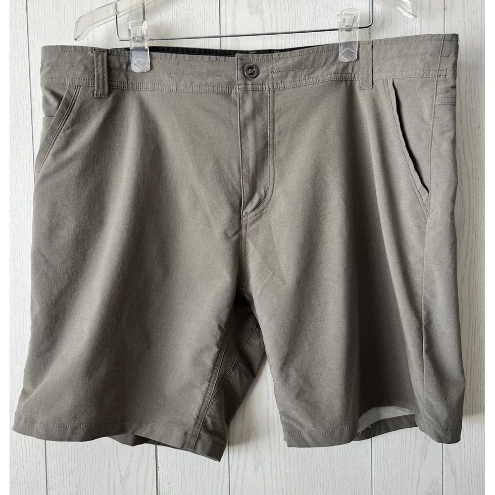 Kuhl Shorts Shift Amphibia Brown-Gray Men's 42 Performance Hybrid Short 7.5